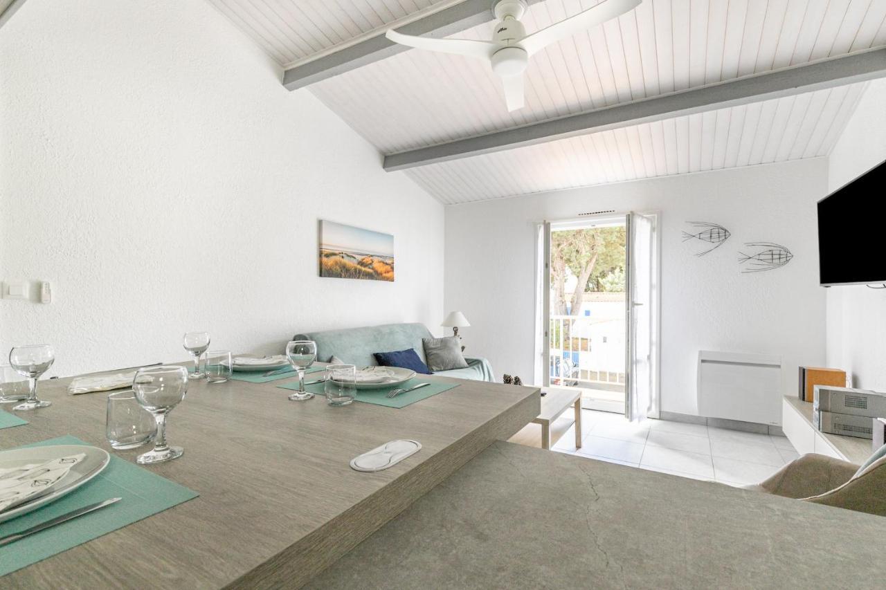 Appartement Pour 4 - 450M Plage Des Sables D'Or La Guérinière Exteriör bild
