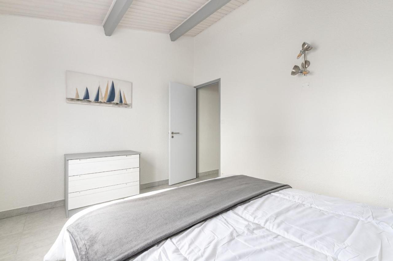 Appartement Pour 4 - 450M Plage Des Sables D'Or La Guérinière Exteriör bild